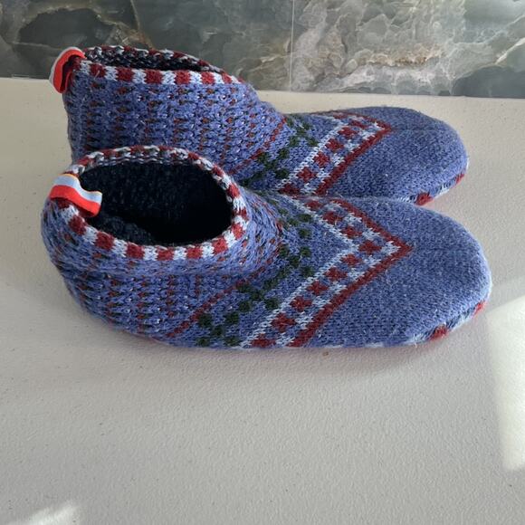 Bombas Gripper Slipper Size 1-5 (YOUTH) Sherpa Lined - Picture 4 of 10